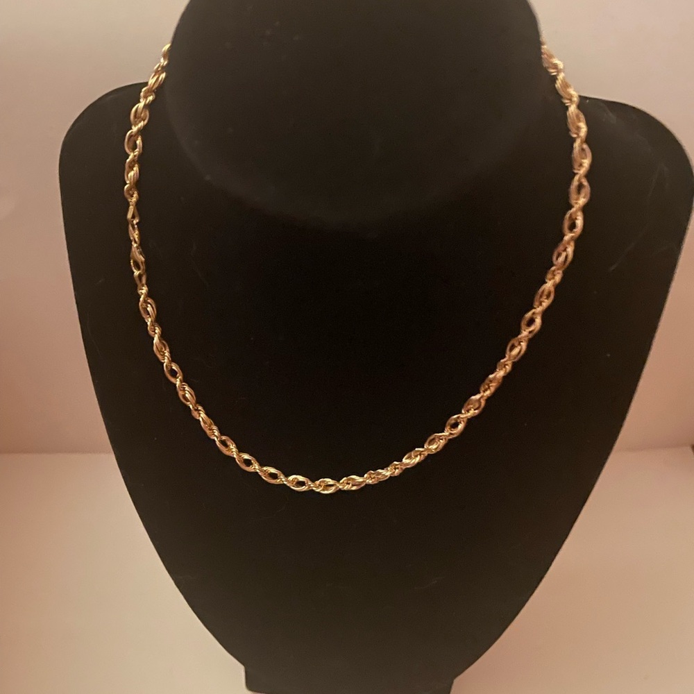 14K Solid Yellow Gold Necklace 15 in.